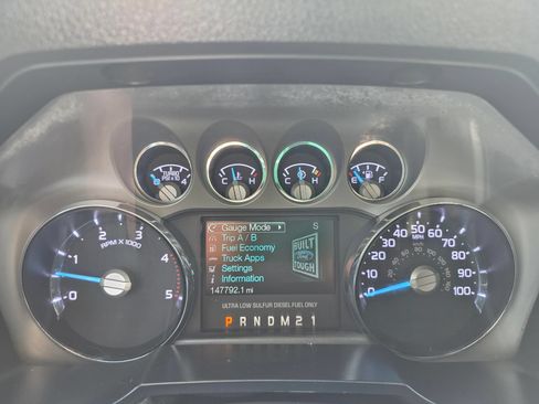 Used 2011 Ford F250 Lariat w/ FX4 4X4 Off-Road Pkg image 12