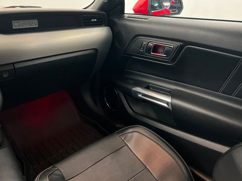 Used 2015 Ford Mustang Premium RWD image 11