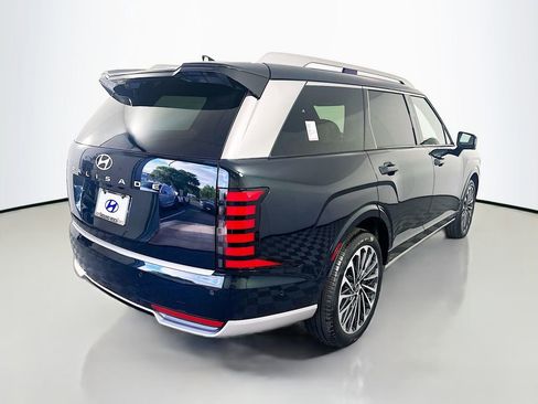 New 2026 Hyundai Palisade Calligraphy FWD image 5