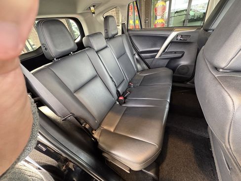 Used 2013 Toyota RAV4 Limited image 30