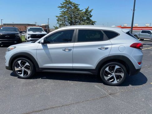 Used 2016 Hyundai Tucson Limited FWD image 4