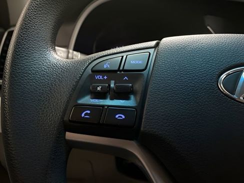 Used 2021 Hyundai Tucson SE image 26