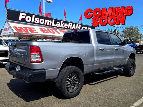Used 2019 RAM 1500 Big Horn AWD/4WD image 3