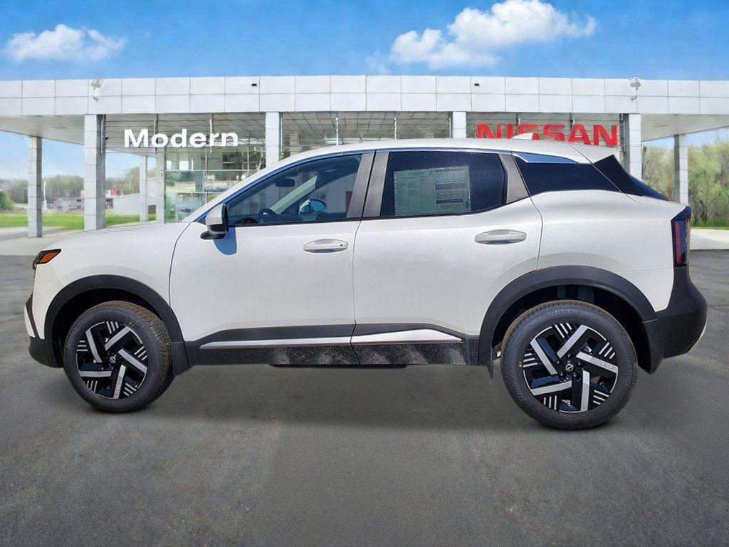New 2027 Nissan Kicks SV FWD image 3