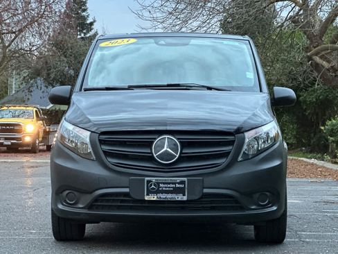 Used 2023 Mercedes-Benz Metris Passenger image 8