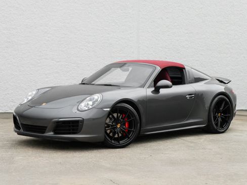 Used 2017 Porsche 911 Targa 4S AWD/4WD image 1