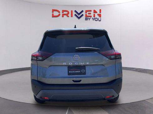 Used 2023 Nissan Rogue S FWD image 5