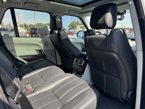 Used 2017 Land Rover Range Rover Supercharged image 42