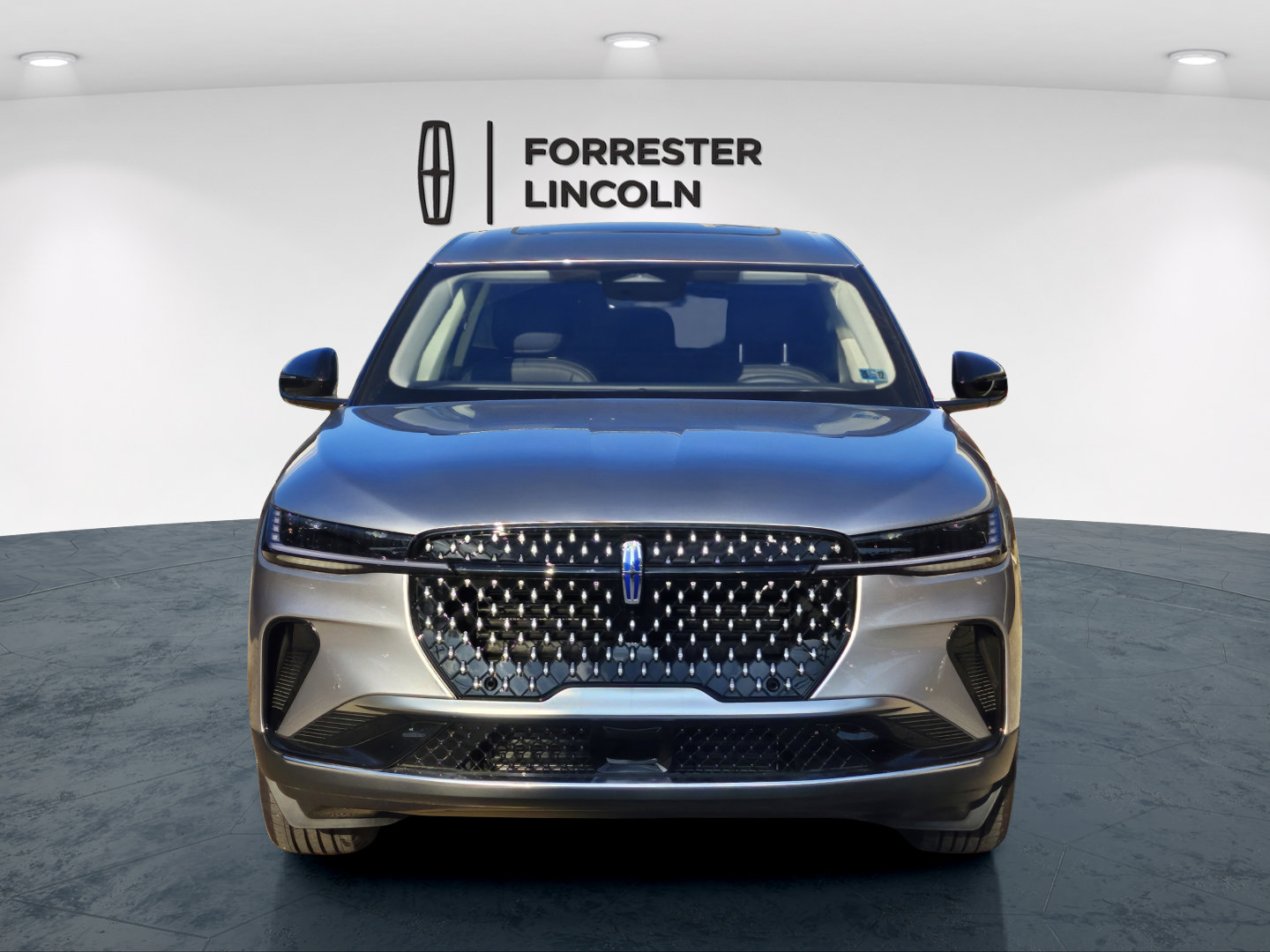 Used 2026 Lincoln Nautilus Premier w/ Equipment Group 102A AWD/4WD image 8