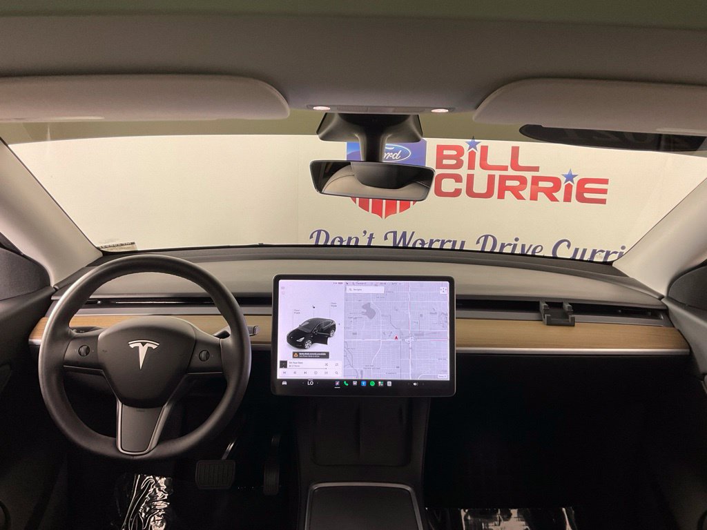 Used 2021 Tesla Model Y Long Range AWD/4WD image 17