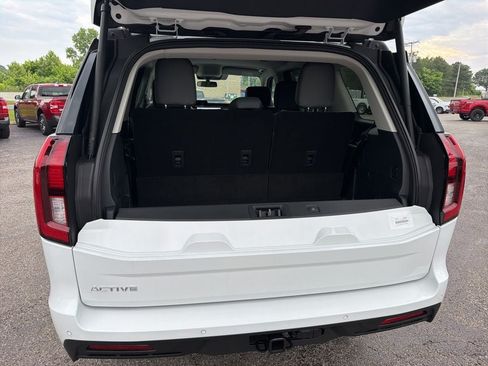 New 2026 Ford Expedition Active RWD image 10
