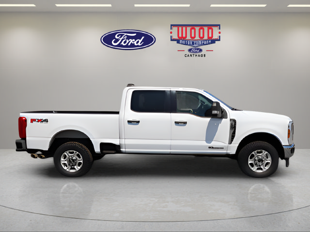 Used 2025 Ford F250 XLT w/ FX4 Off-Road Package AWD/4WD image 2