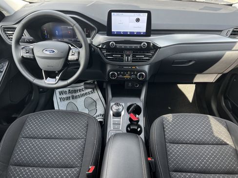 Used 2023 Ford Escape Active w/ Cold Weather Package FWD image 2