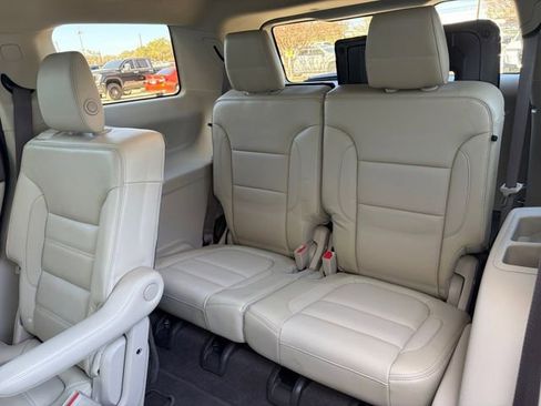 Used 2018 GMC Acadia Denali w/ Technology Package image 25