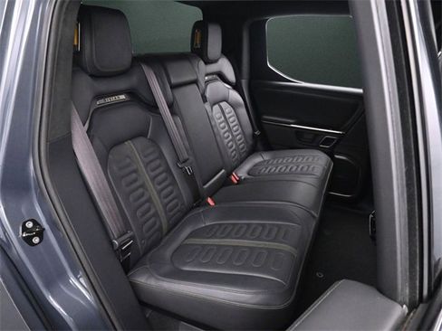 Used 2022 Rivian R1T Launch Edition image 19