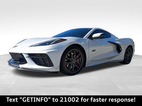 Used 2023 Chevrolet Corvette Stingray Premium Cpe w/ Z51 Performance Package image 8