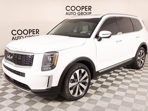 Used 2022 Kia Telluride S image 11