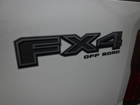 New 2026 Ford F250 Lariat w/ Black Appearance Package image 23