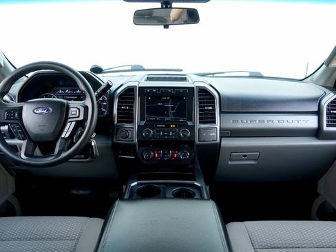 Used 2019 Ford F450 XLT w/ XLT Premium Package AWD/4WD image 34