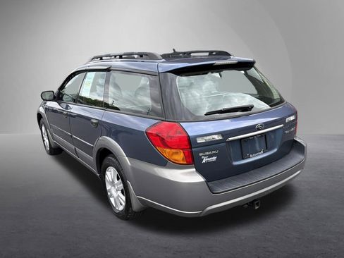 Used 2005 Subaru Outback 2.5i AWD/4WD image 6