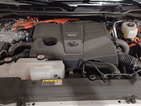 Used 2024 Toyota Sequoia SR5 w/ SR5 Premium Package image 9