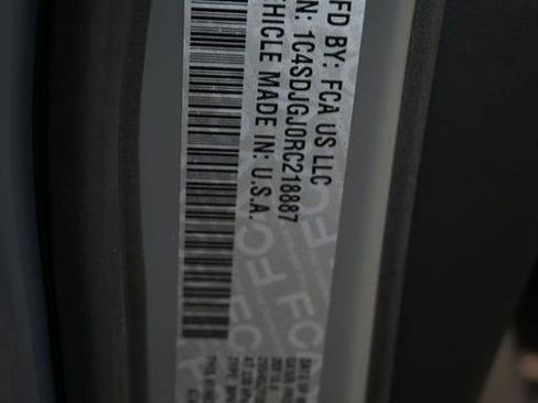 Used 2024 Dodge Durango SRT image 32