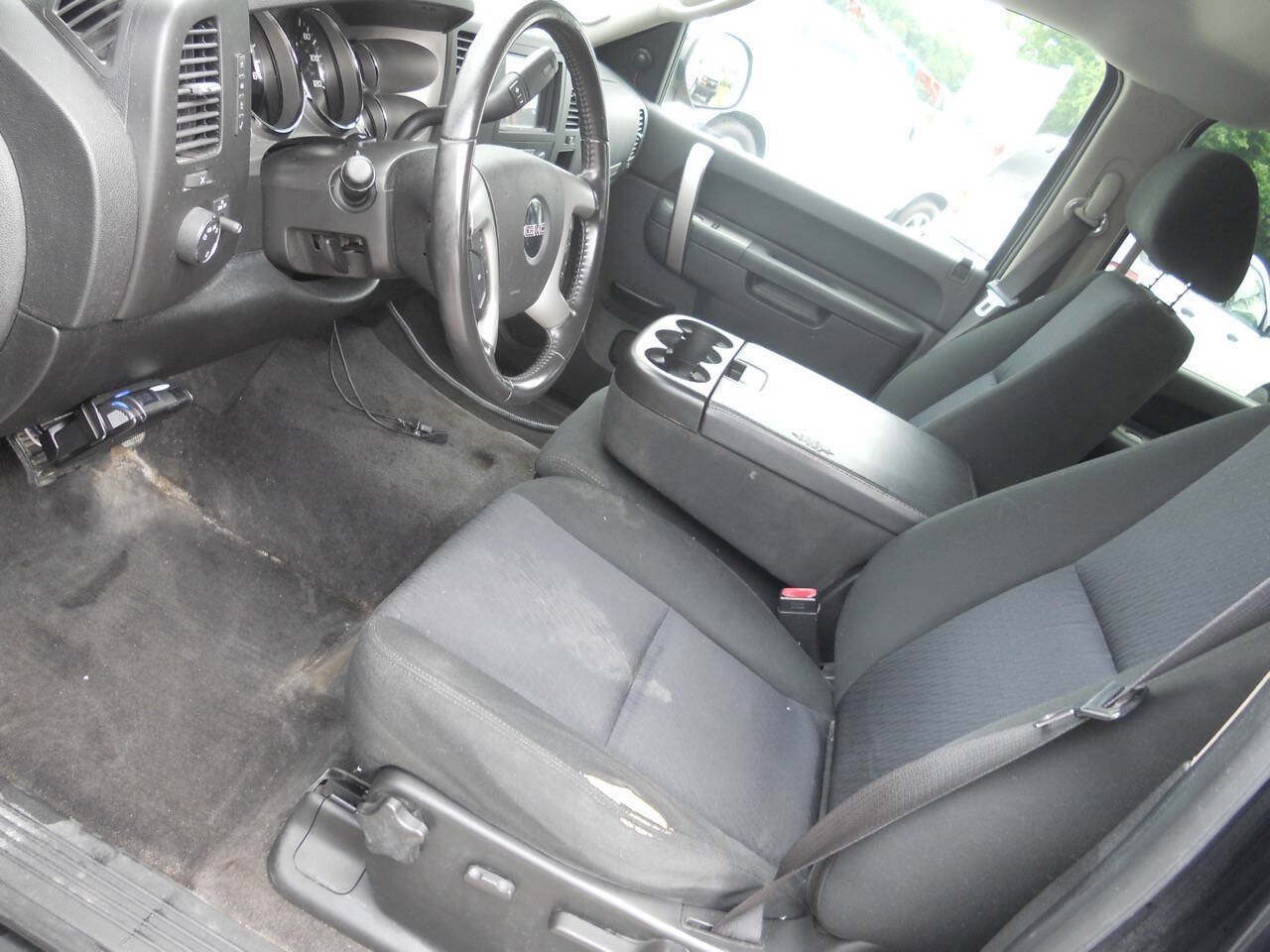 Used 2010 GMC Sierra 1500 SLE w/ (PDW) Pro Sport Package AWD/4WD image 15