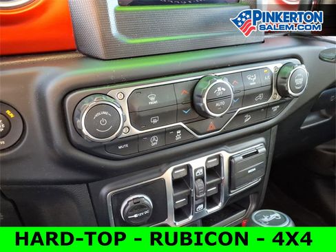 Used 2019 Jeep Wrangler Unlimited Rubicon w/ Dual Top Group image 24