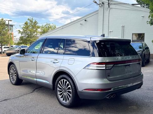Used 2021 Lincoln Aviator Reserve w/ Elements Package Plus AWD/4WD image 4