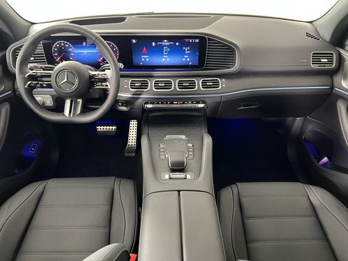 New 2026 Mercedes-Benz GLS 580 4MATIC image 24