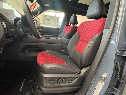 New 2026 Nissan Armada NISMO image 7