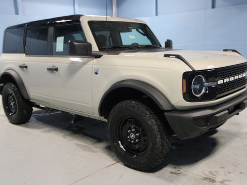 New 2026 Ford Bronco Big Bend image 1