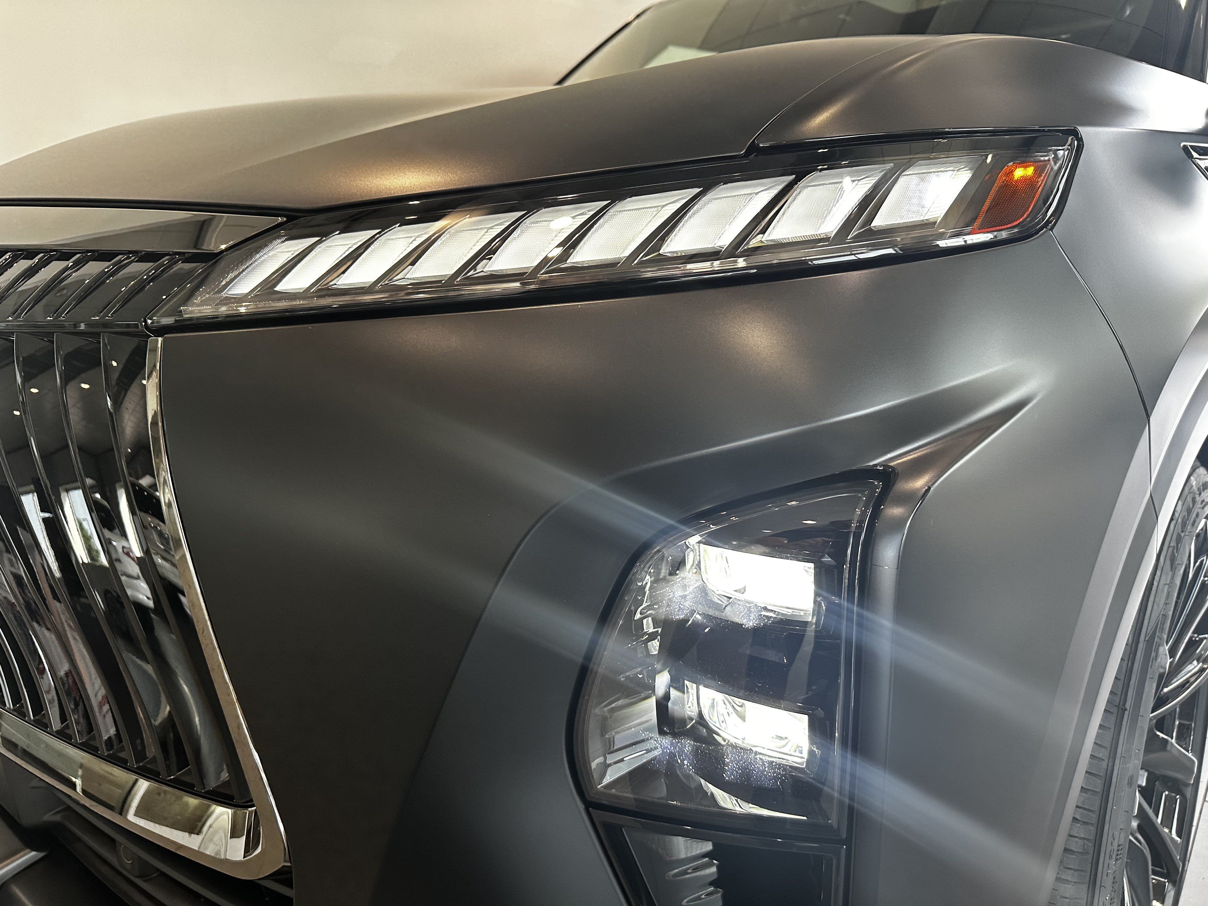 New 2027 INFINITI QX80 Autograph AWD/4WD image 5