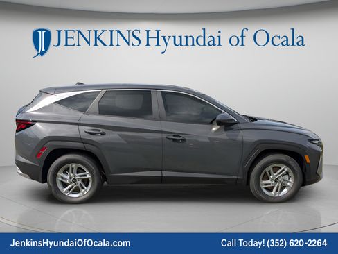 New 2026 Hyundai Tucson SEL FWD image 2