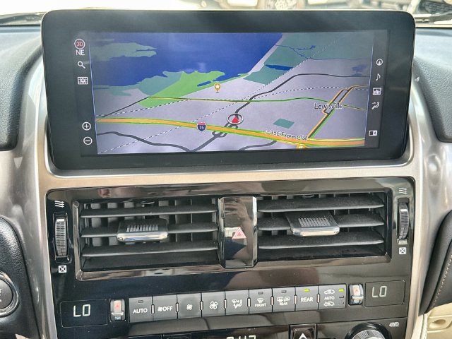 Used 2023 Lexus GX 460 Luxury w/ Sport Design Package AWD/4WD image 18