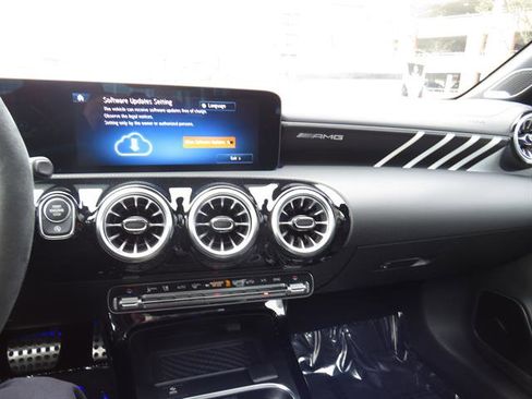 Used 2025 Mercedes-Benz CLA 45 AMG 4MATIC image 16