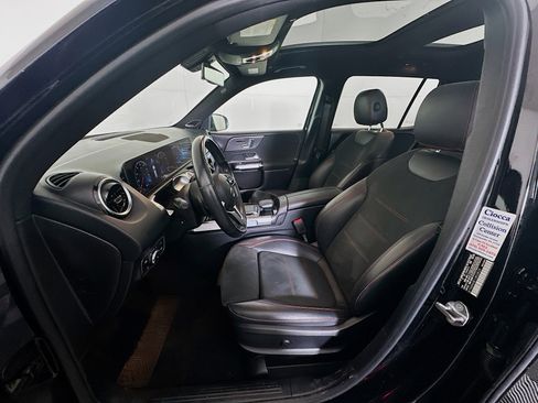 Used 2020 Mercedes-Benz GLB 250 GLB 250 image 13