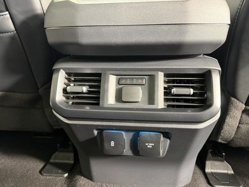 Used 2024 Ford F150 Raptor AWD/4WD image 15