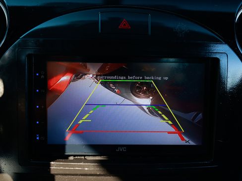 Used 2006 MAZDA MX-5 Miata Sport image 26