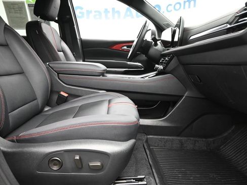 Certified 2024 Chevrolet Traverse RS w/ LPO, Floor Liner Package image 7