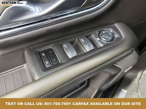 Used 2024 GMC Yukon SLT image 24