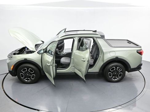 Used 2023 Hyundai Santa Cruz SEL Premium AWD/4WD image 38