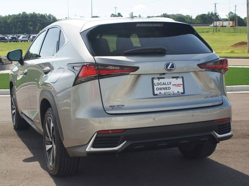 Used 2021 Lexus NX 300h AWD w/ Luxury Package image 16