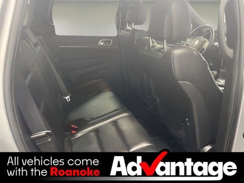 Used 2020 Jeep Grand Cherokee Limited image 15