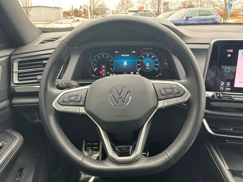 Used 2024 Volkswagen Atlas Cross Sport SEL Premium R-Line AWD/4WD image 21