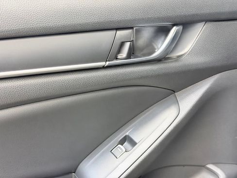 Used 2022 Honda Accord Sport Special Edition image 20