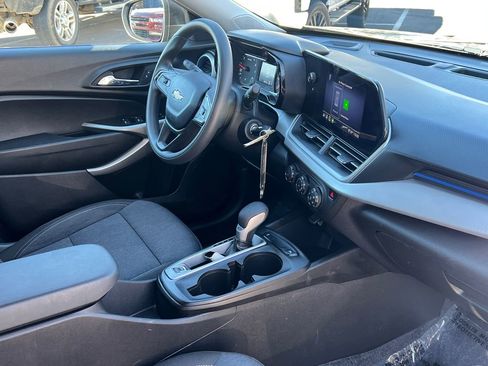 Used 2024 Chevrolet Trax LS w/ Driver Confidence Package image 9