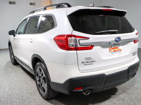Used 2023 Subaru Ascent Limited AWD/4WD image 9