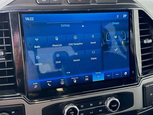 Used 2022 Ford F250 Lariat w/ Lariat Ultimate Package image 23