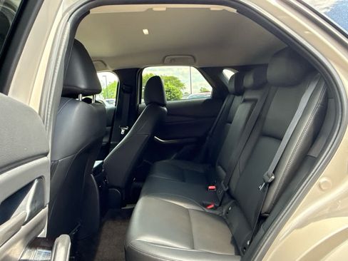 Certified 2024 MAZDA CX-30 AWD 2.5 S w/ Select Sport Pkg image 11